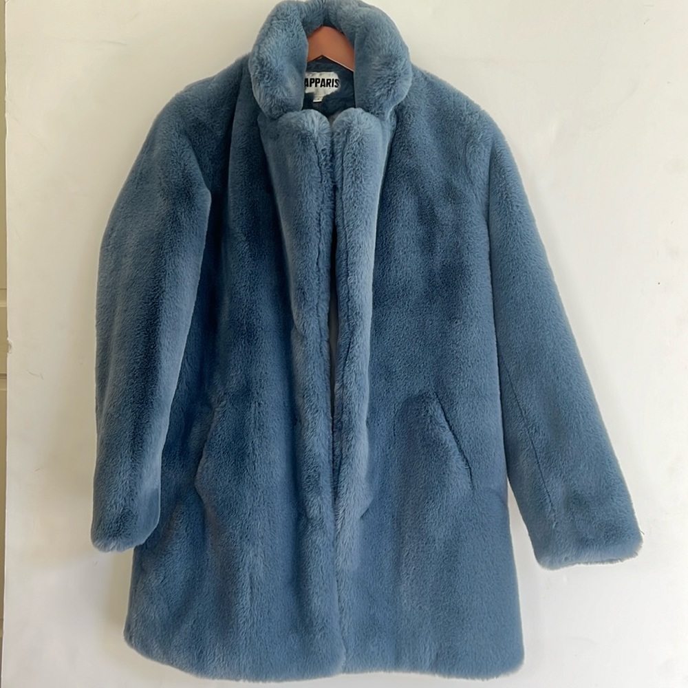NWOT Apparis Faux Fur Coat Size Small
